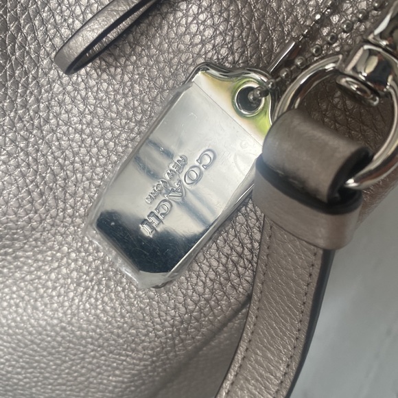 Coach Luxury Pebble Mia F29137 Leather Shoulder Bag - Platinum - Picture 5 of 6